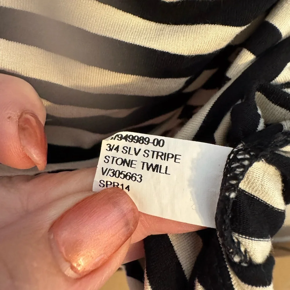 Banana Republic Black/Taupe mock Wrap Top   XLARGE    #V - Picture 6 of 7